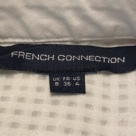 Sleeveless French Connection Blouse with Peter Pan Collar - Picture 5 of 6